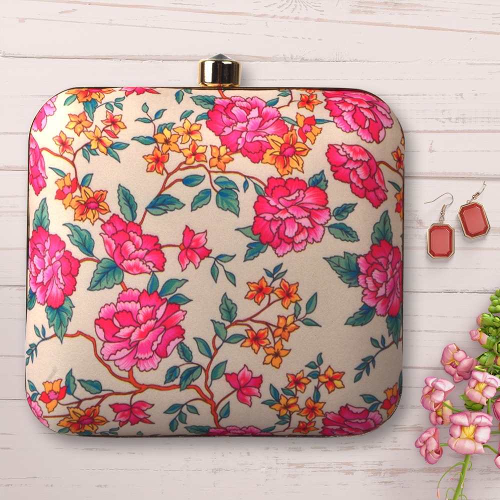 The Avani clutch