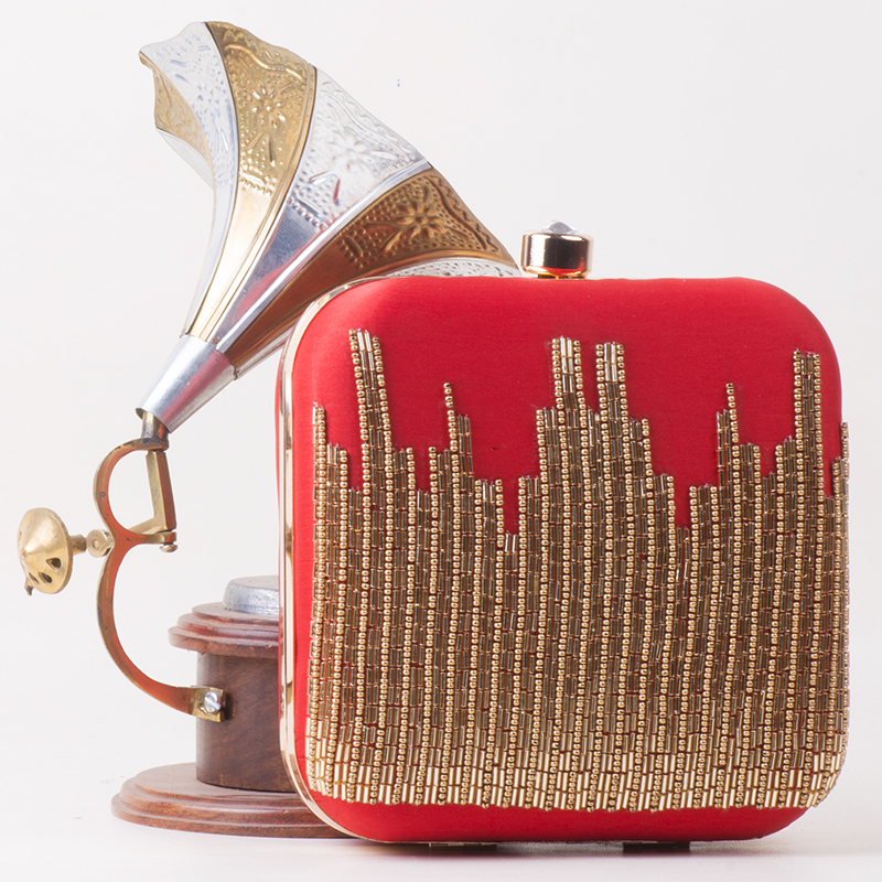 The Melody clutch