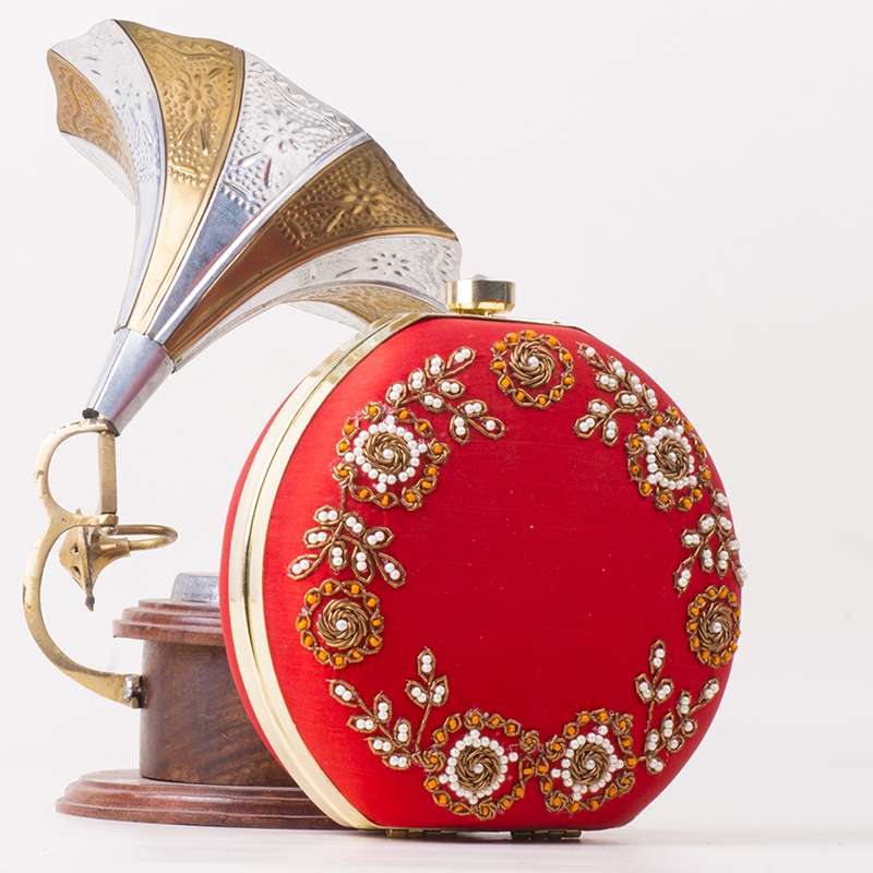 The Crimson Halo clutch