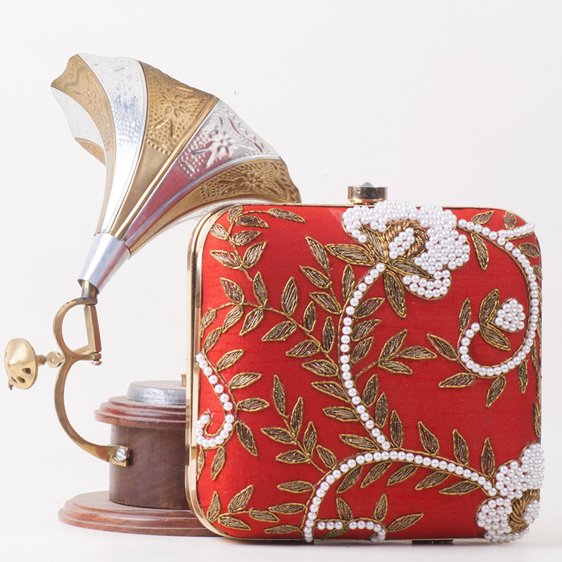 The Scarlet Bloom clutch